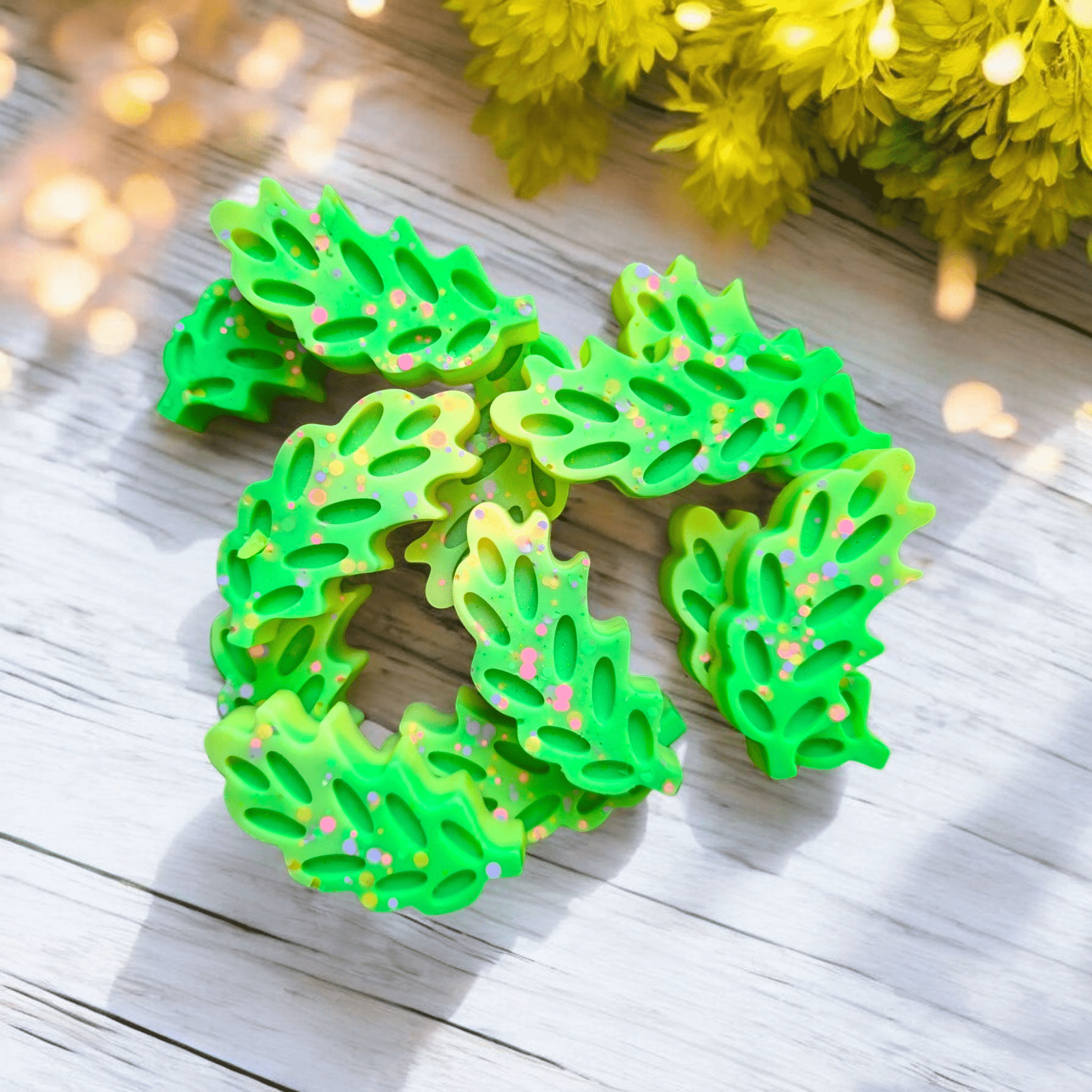 Foam Banana Fairy Leaves - avarosearomas