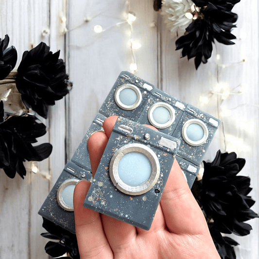 Black Diamond & Lotus Flower - Washer Wax Melt - avarosearomas