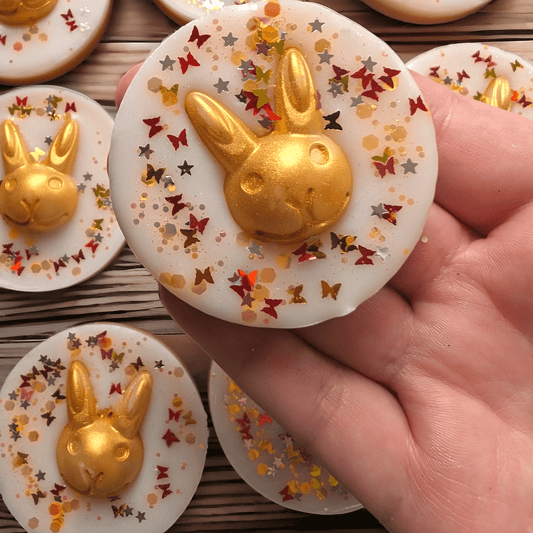 Bourbon & Manuka Honey - Bunny Wax Melt Slab - avarosearomas