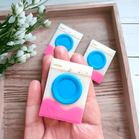 Comfy Blue Washing Machine - avarosearomas