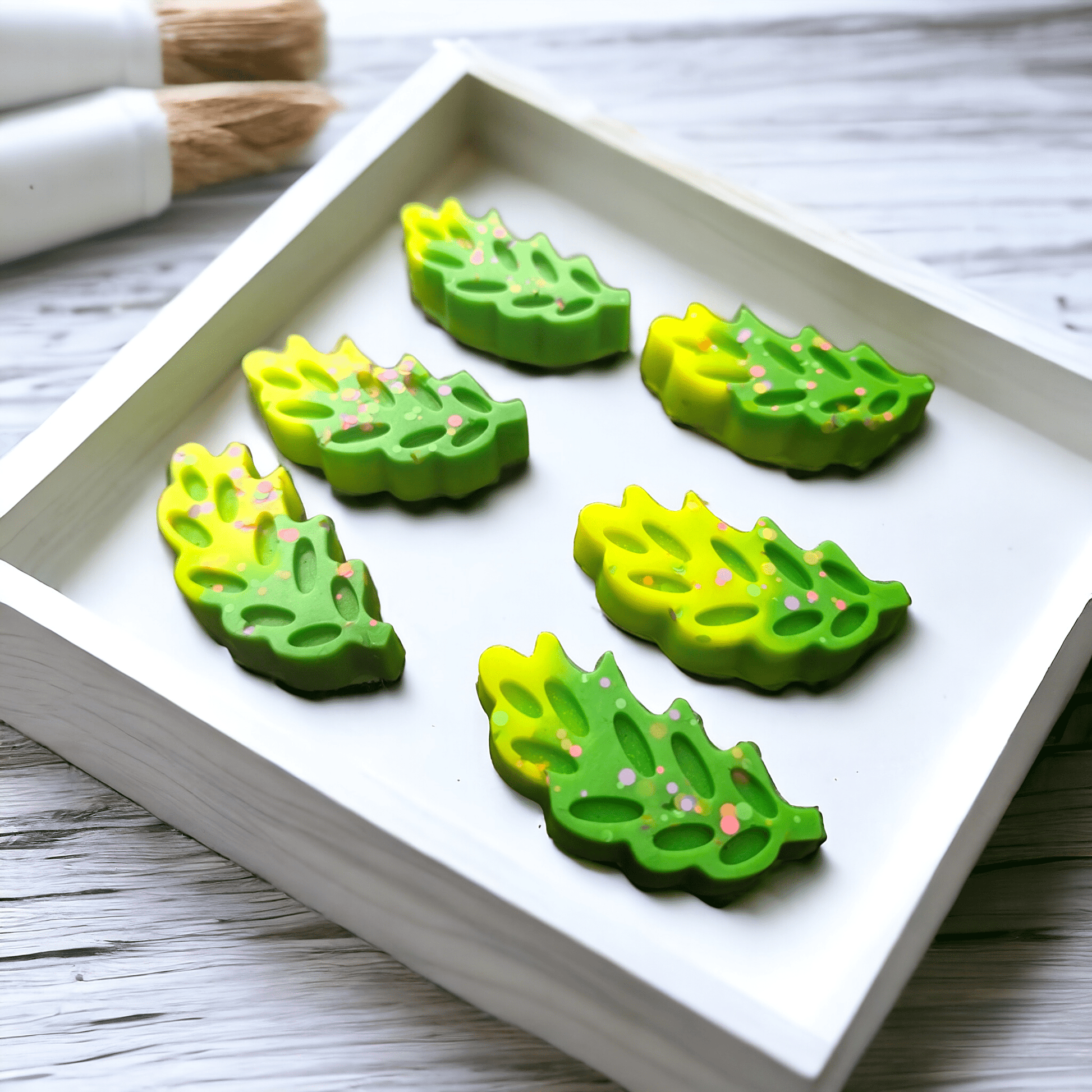 Egyptian Linen & Mimosa - Leaves Wax Melt - avarosearomas