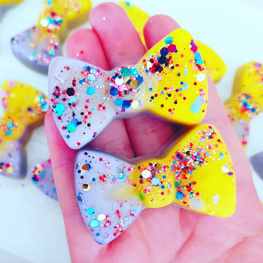Goody Two Shoes Bow - avarosearomas