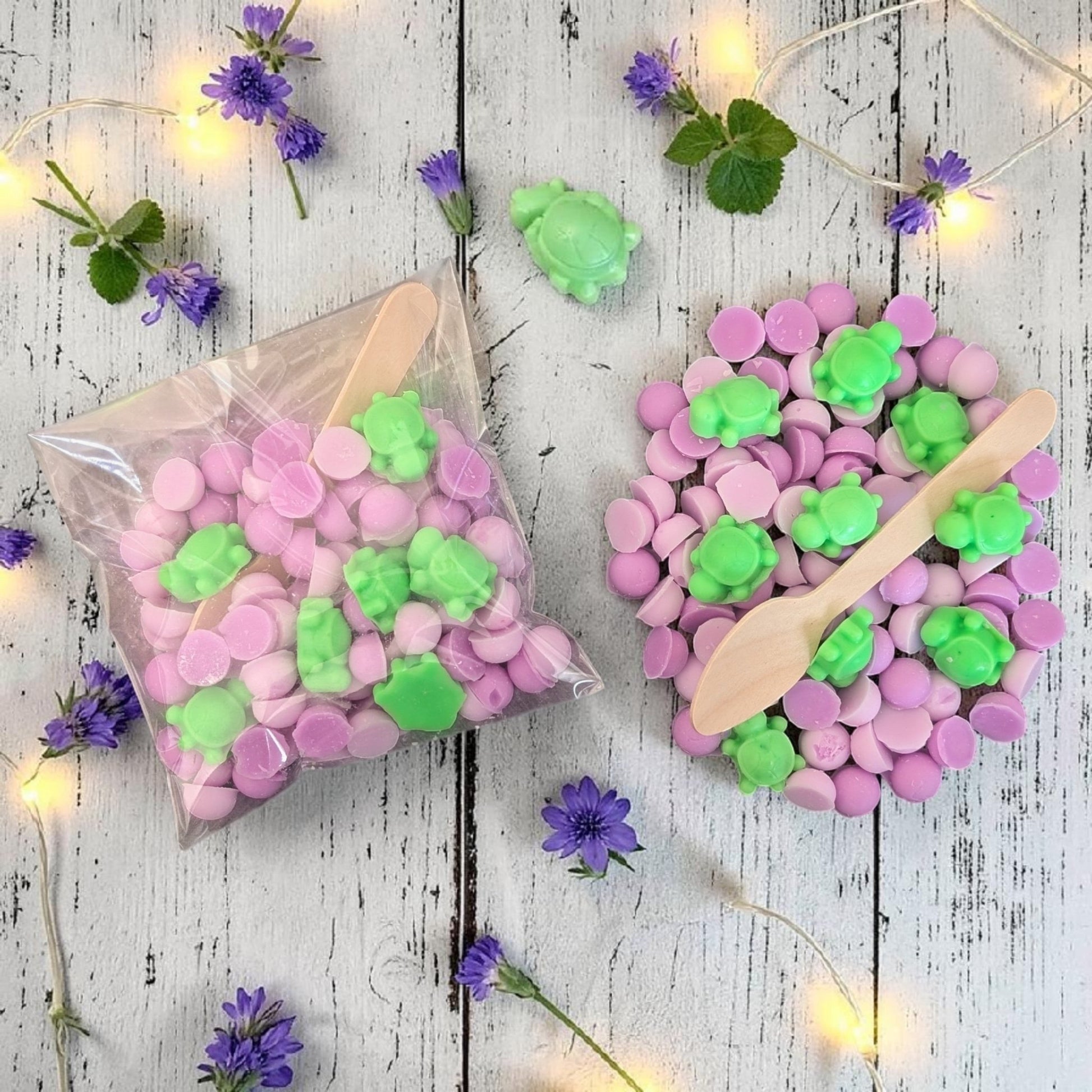 Lavender Matcha- Turtle Wax Melt Dot Scoopies - avarosearomas