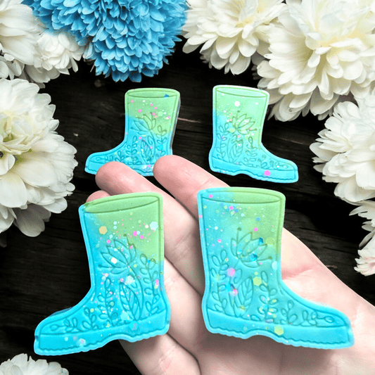 Puddles & Cuddles - Wellington Wax Melt - avarosearomas