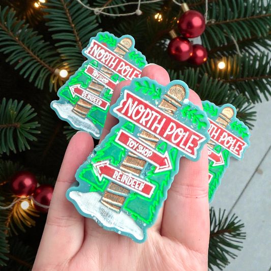 Winter Cherry & Ginger Frosting North Pole Sign Wax Melt