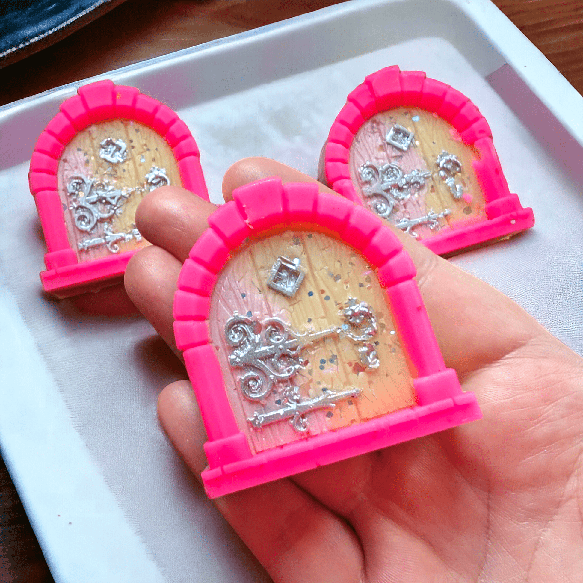 Rosewood & Coconut Creme - Fairy Door Wax Melt - avarosearomas