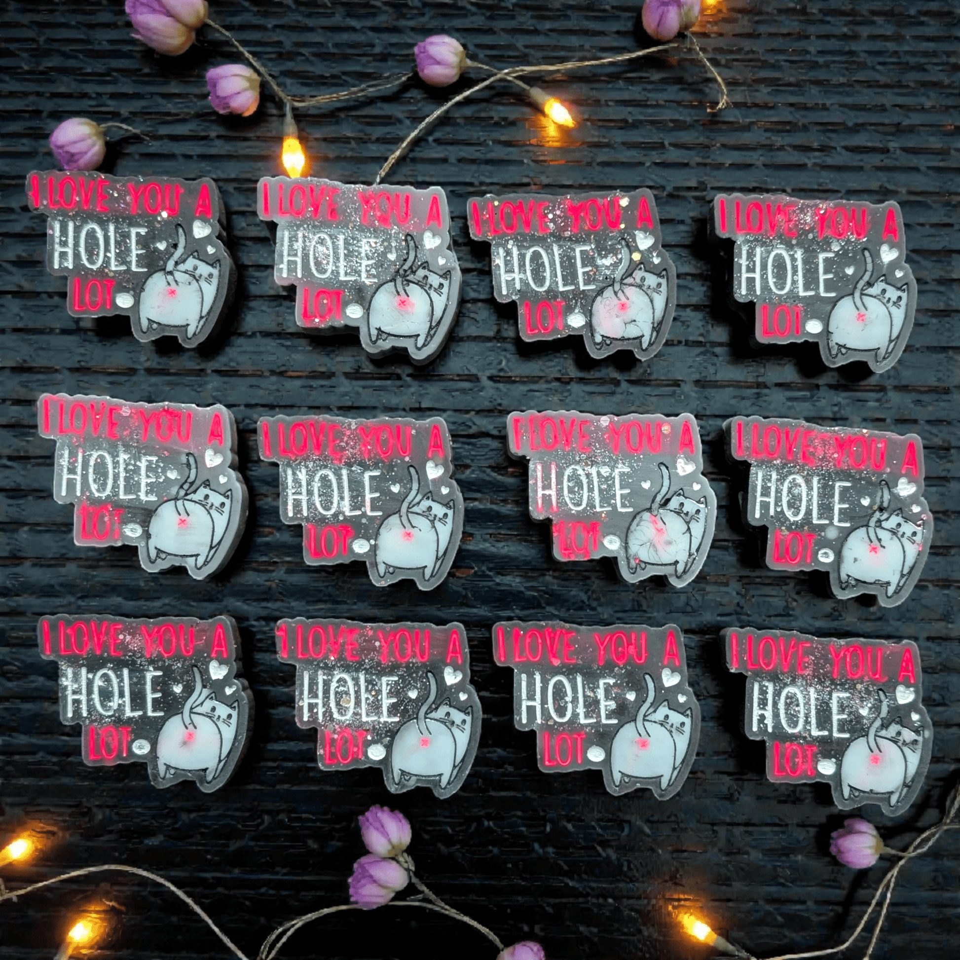 Snowflake Cookies & Red Roses - Cat Wax Melt - avarosearomas