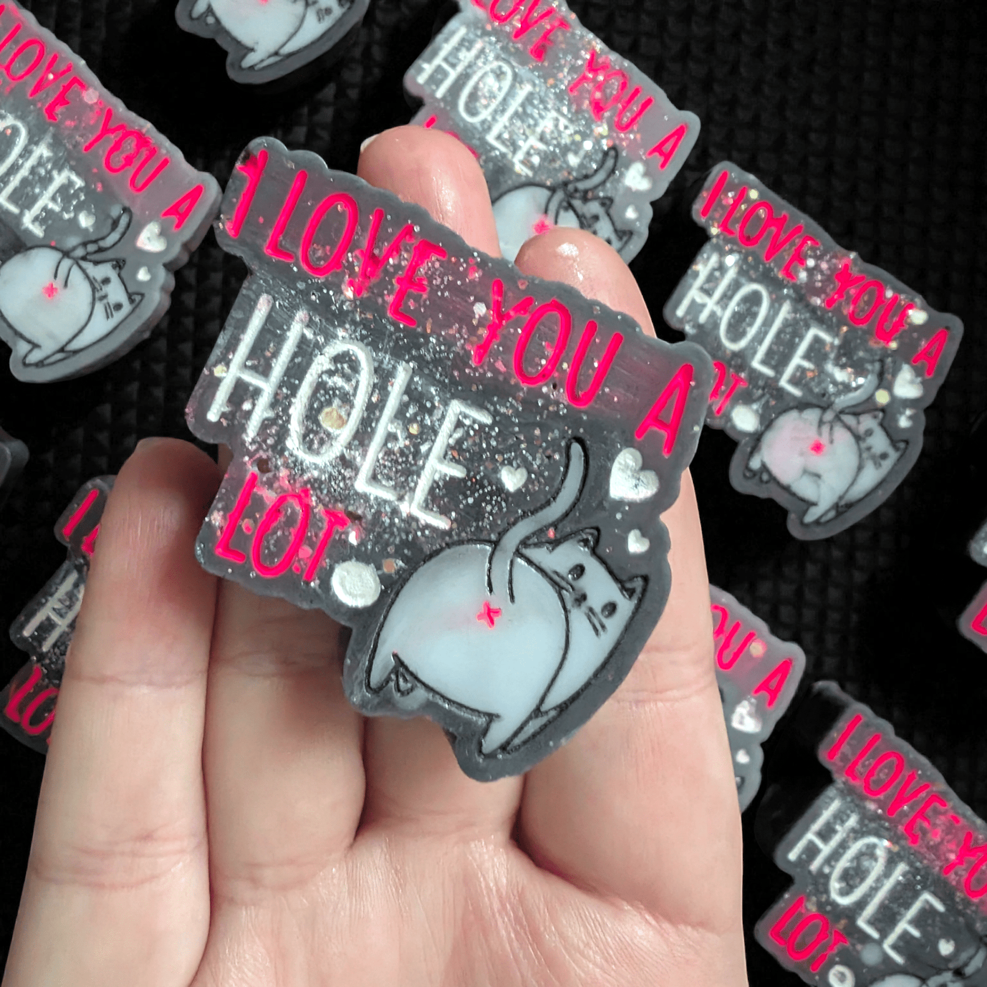 Snowflake Cookies & Red Roses - Cat Wax Melt - avarosearomas