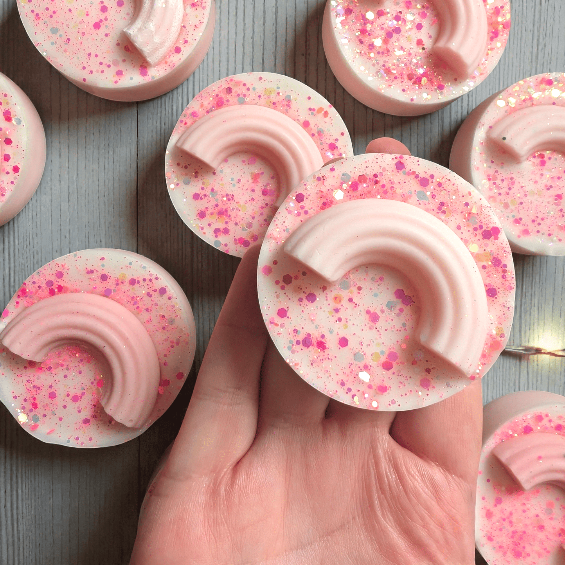 Strawberries & Cream - Rainbow Wax Melt Slab - avarosearomas